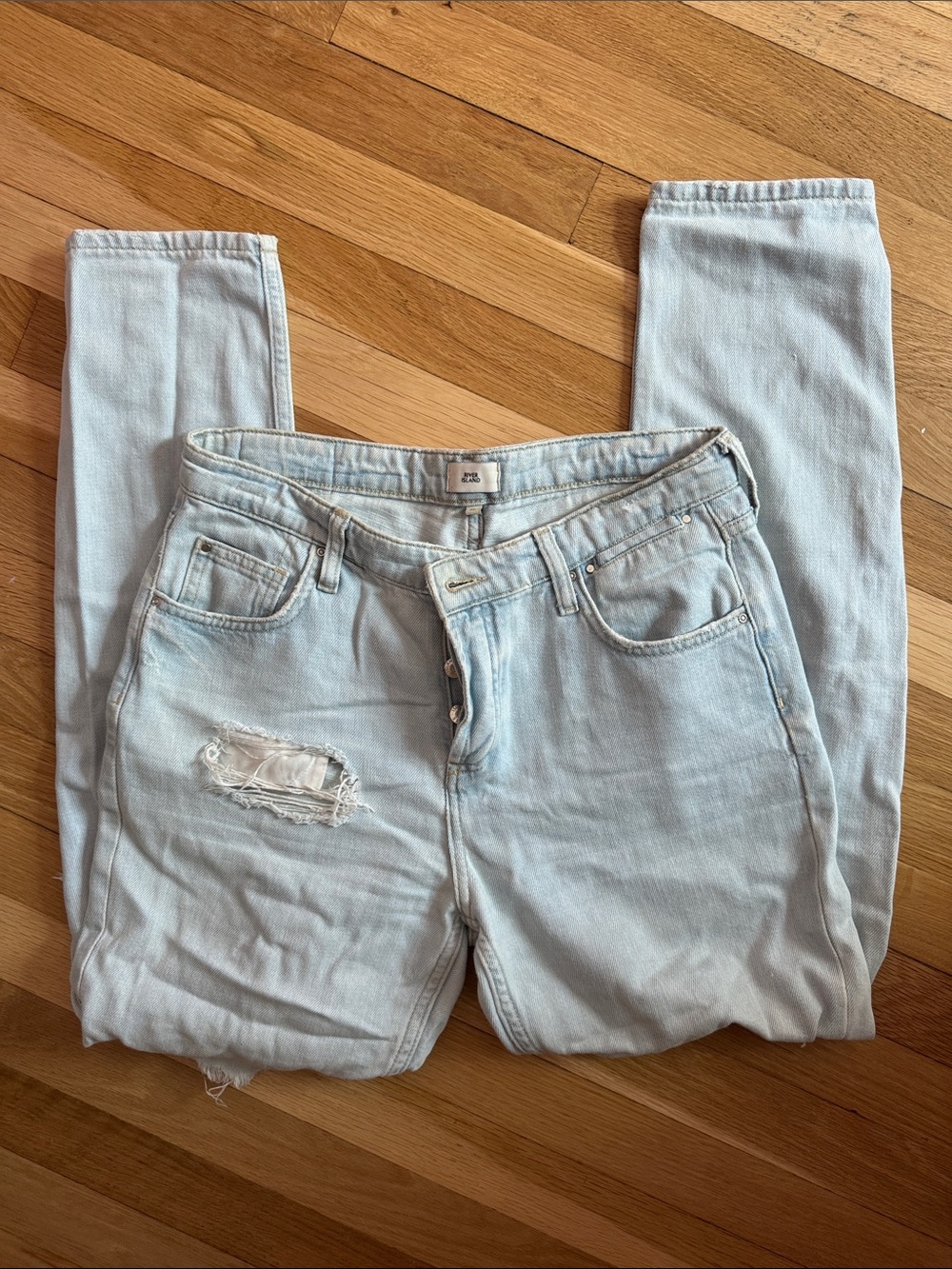River Island Light Blue Skinny Jeans with Distressed Knee
